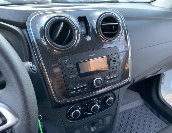 Dacia Logan Kombi 999,0 74 kw