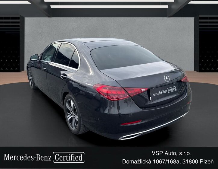Mercedes-Benz Třídy C Sedan / Limuzína 2,0 l 147 kw