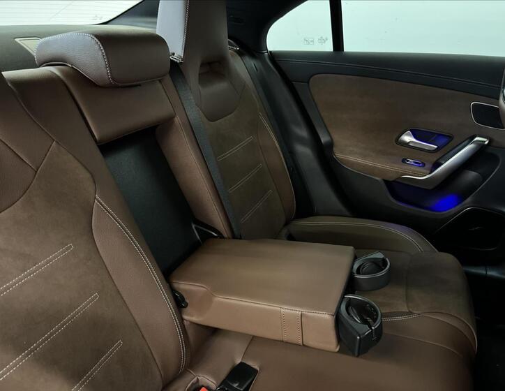 Mercedes-Benz CLA 20