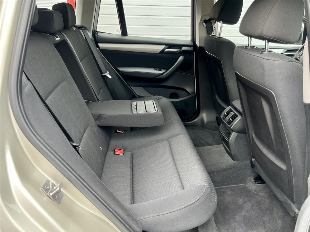BMW X3 SUV / Terénní 2,0 l 135 kw