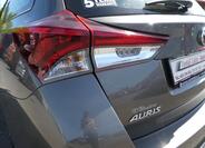 Toyota Auris 11