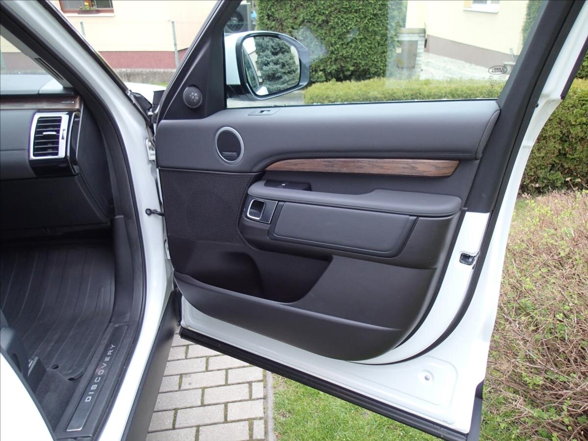 Land Rover Discovery SUV / Terénní 2,0 l 132 kw