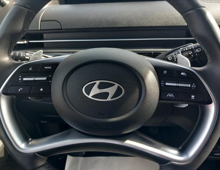 Hyundai Staria VAN-Minibus 1,6 l 117 kw