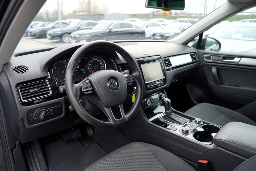 Volkswagen Touareg SUV / Terénní 3,0 l 176 kw