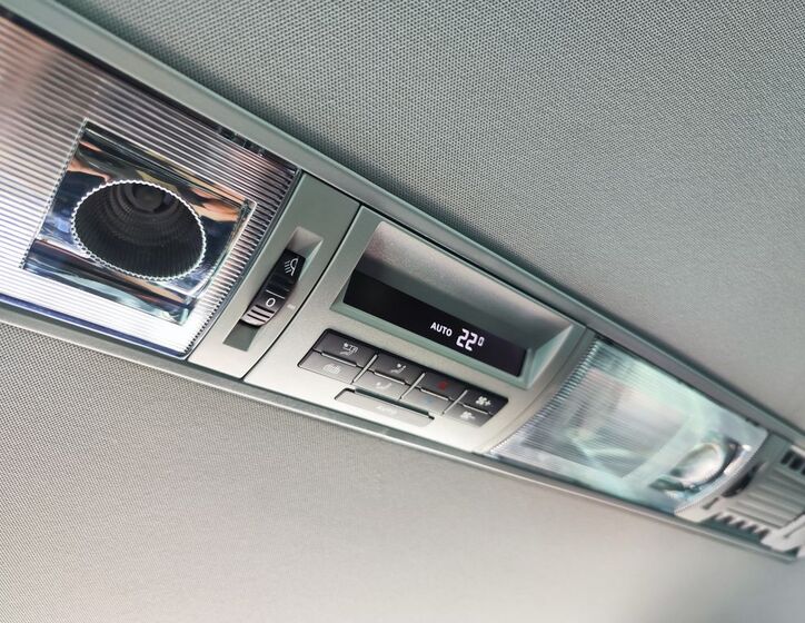 Volkswagen Multivan 16