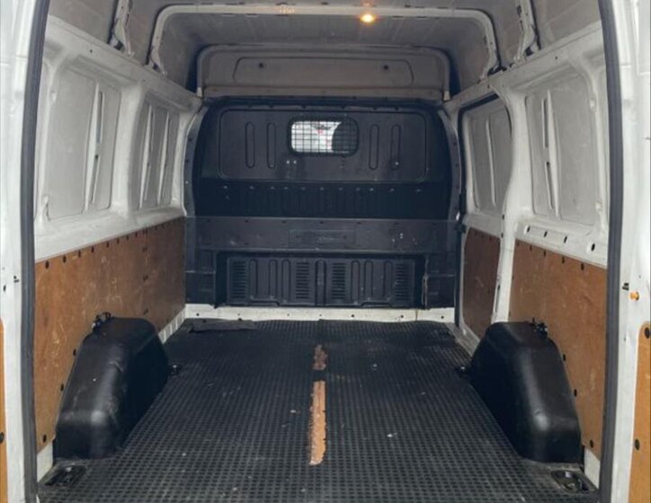 Ford Transit Skříň 2,2 l 63 kw