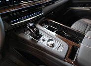 Cadillac Escalade 30