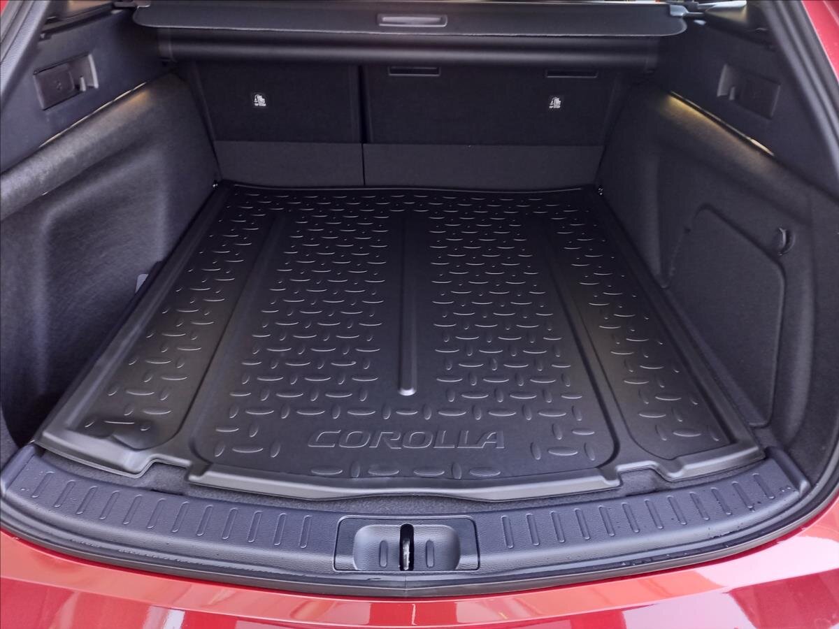 Toyota Corolla Kombi 2,0 l 112 kw