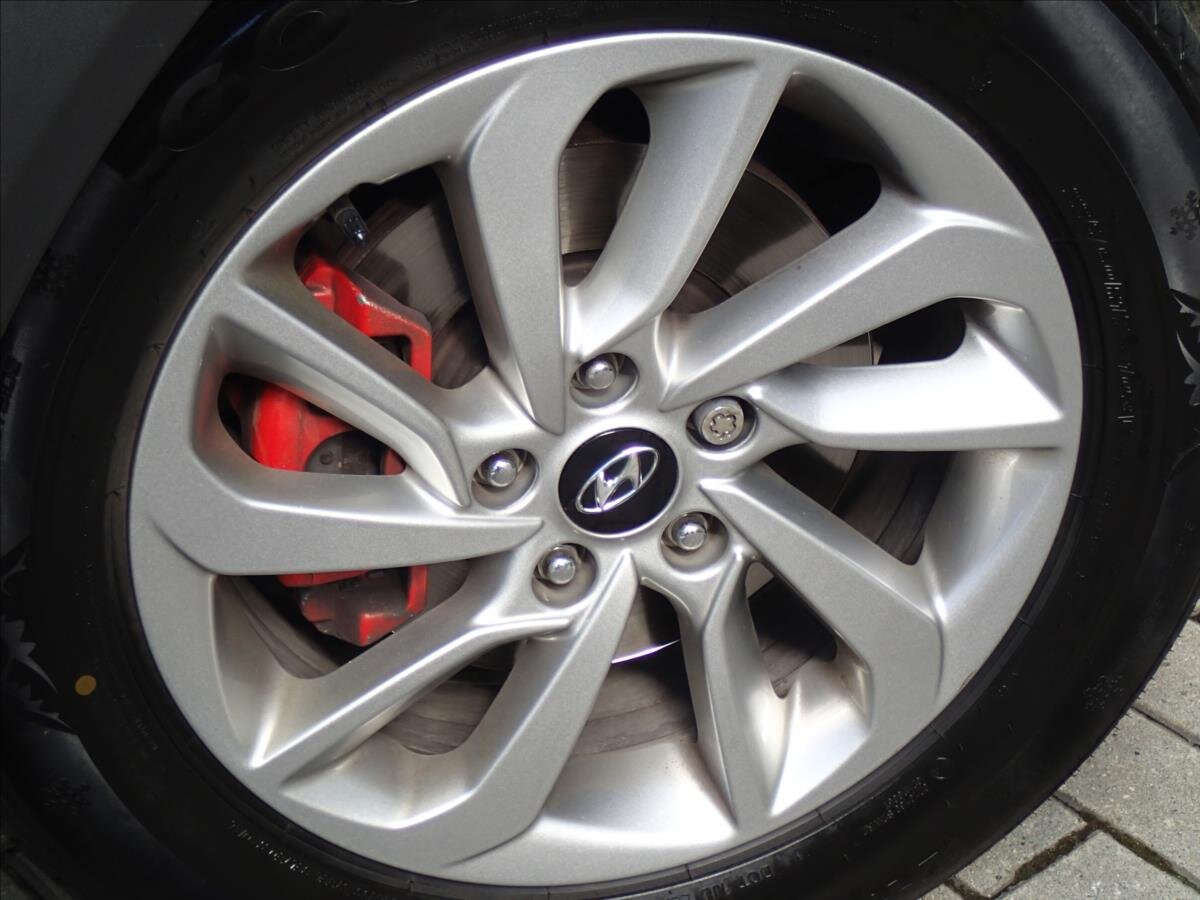 Hyundai Tucson SUV / Terénní 1,6 l 130 kw