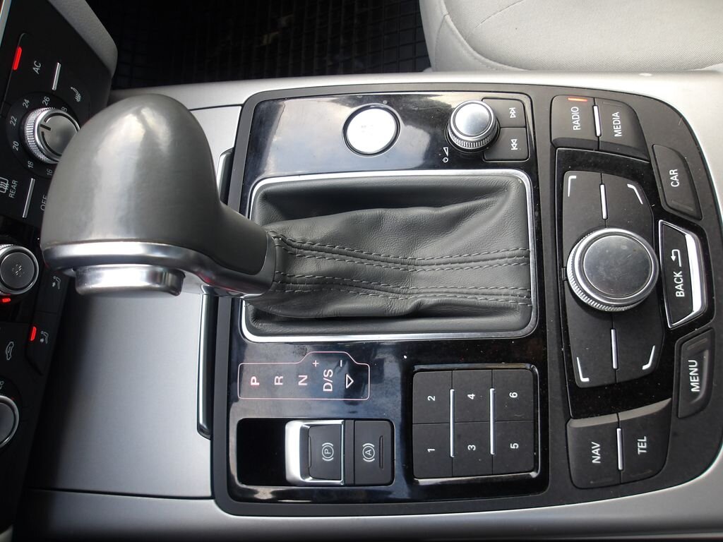 Audi A6 Sedan / Limuzína 3,0 l 150 kw