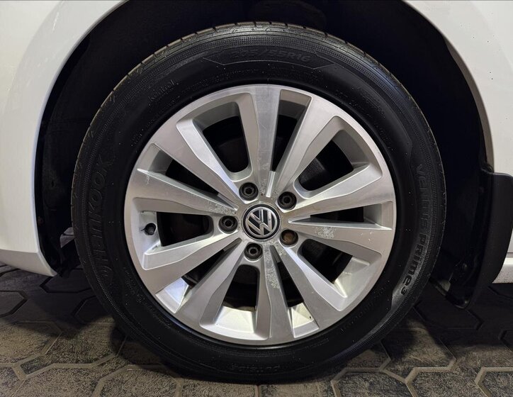 Volkswagen Golf Hatchback 1,4 l 81 kw