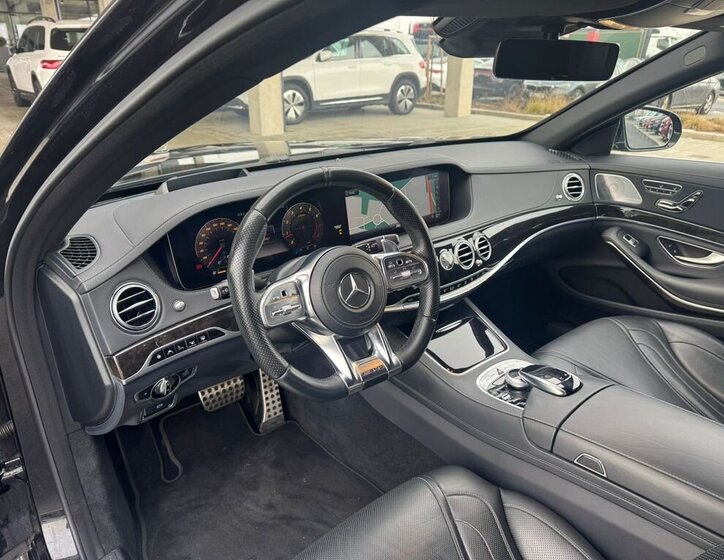 Mercedes-Benz Třídy S Sedan 4,0 l 345 kw