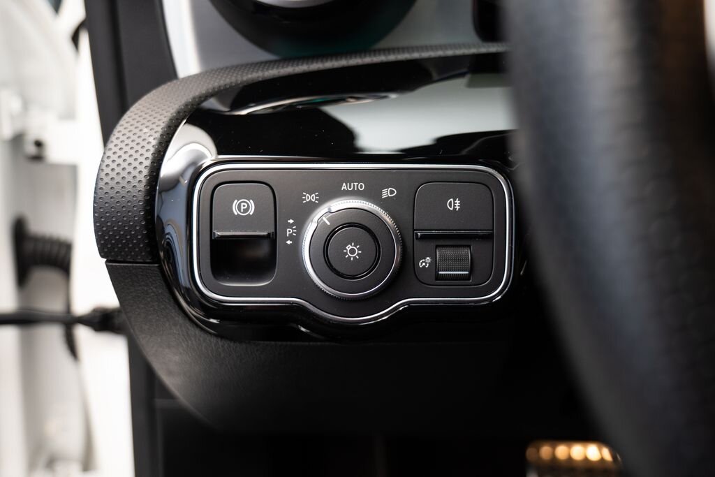 Mercedes-Benz CLA Sedan 2,0 l 110 kw