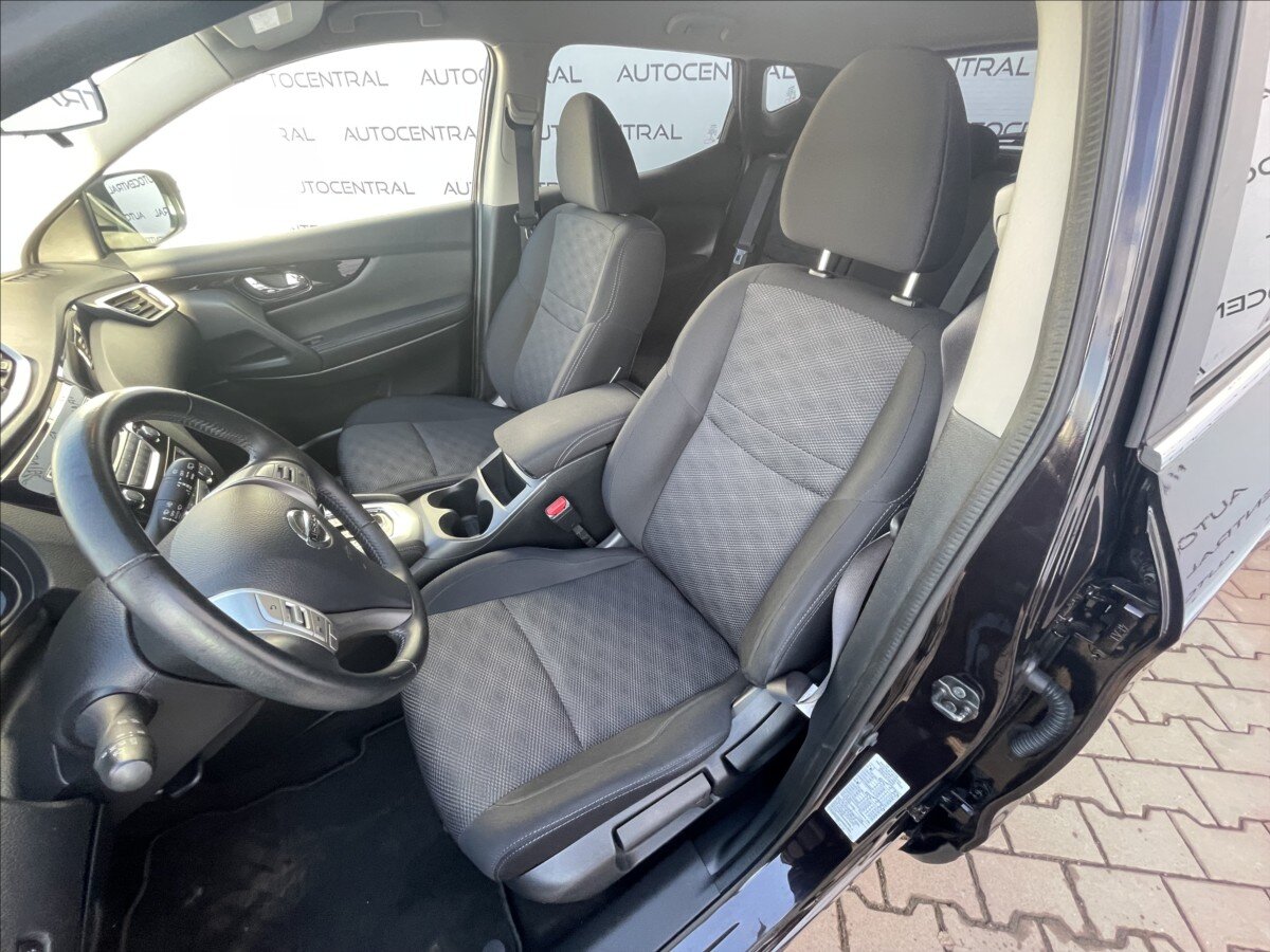 Nissan Qashqai SUV / Terénní 1,2 l 85 kw
