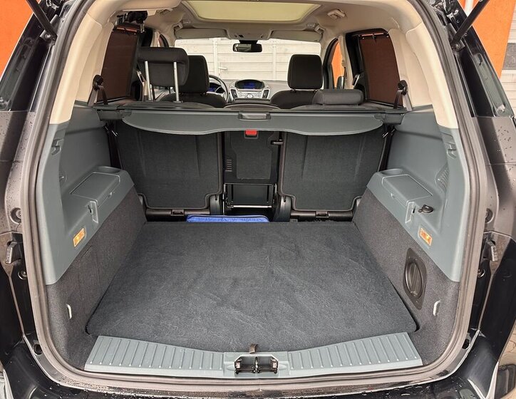 Ford Grand C-MAX MPV 1,6 l 110 kw