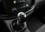 Mercedes-Benz Vito 18