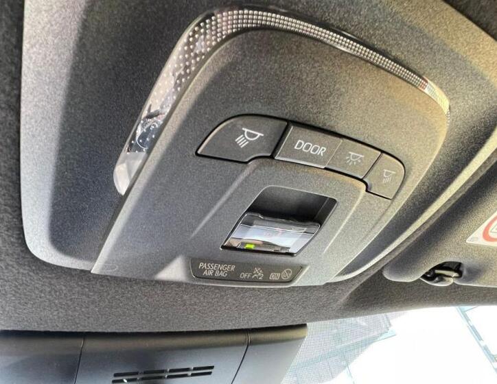 Toyota Corolla Cross 32