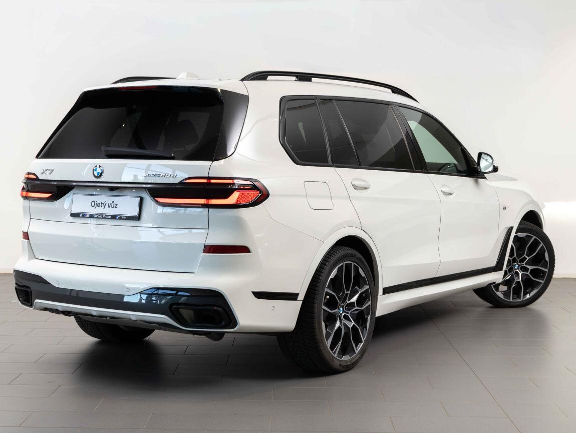 BMW X7 SUV / Terénní 3,0 l 259 kw