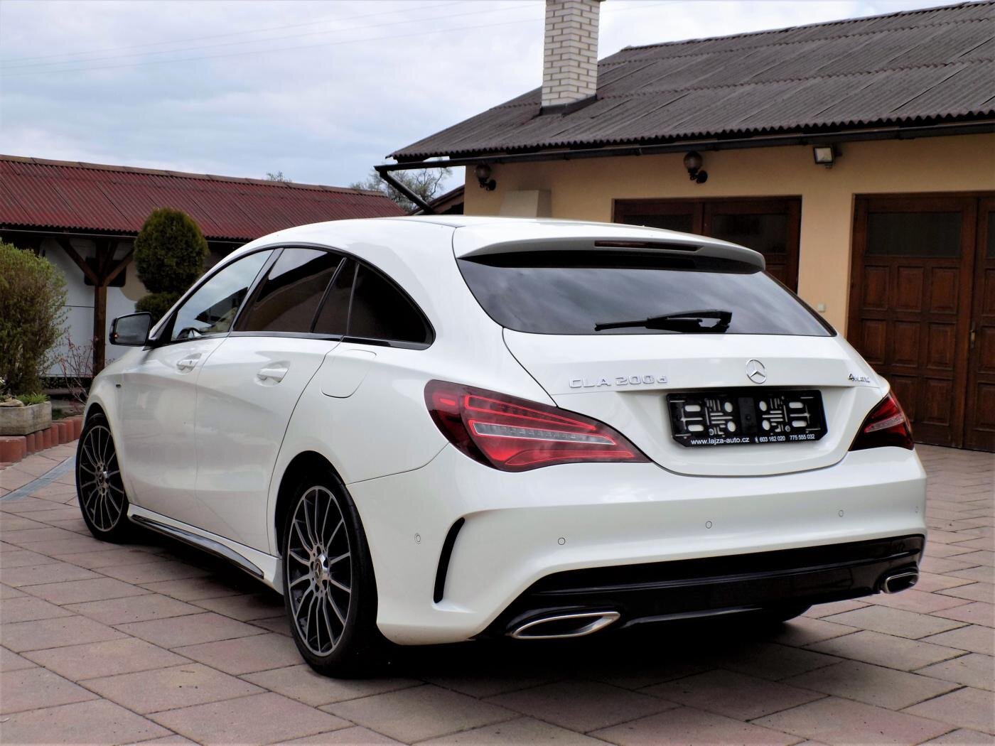 Mercedes-Benz CLA Kombi 2,1 l 100 kw