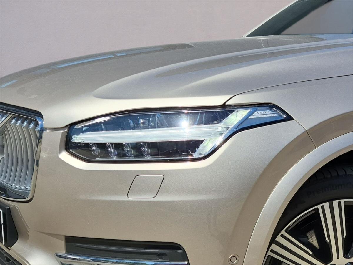 Volvo XC90 Ostatní 2,0 l 228 kw