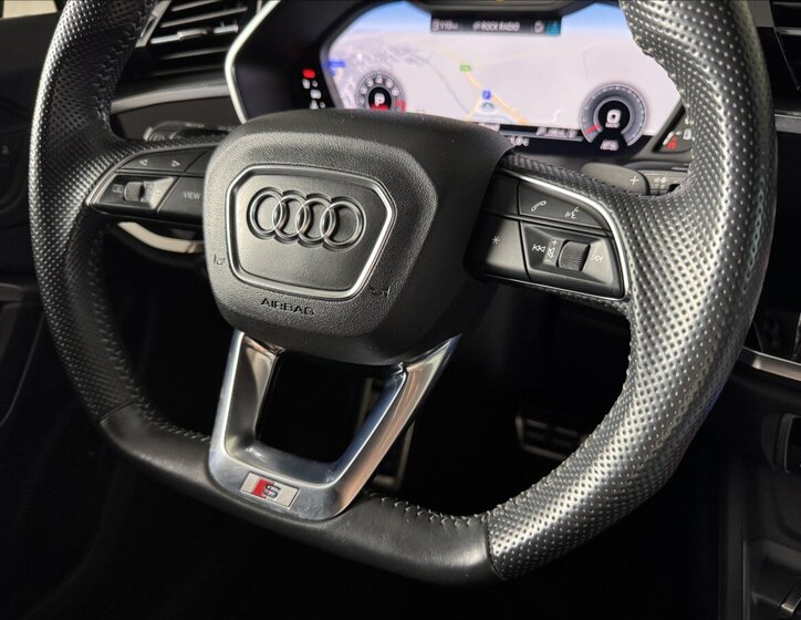 Audi Q3 SUV 2,0 l 140 kw