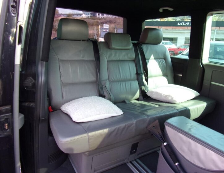 Volkswagen Multivan Ostatní 2,5 l 128 kw