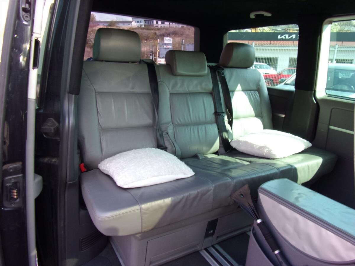 Volkswagen Multivan Ostatní 2,5 l 128 kw