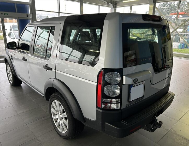 Land Rover Discovery 4