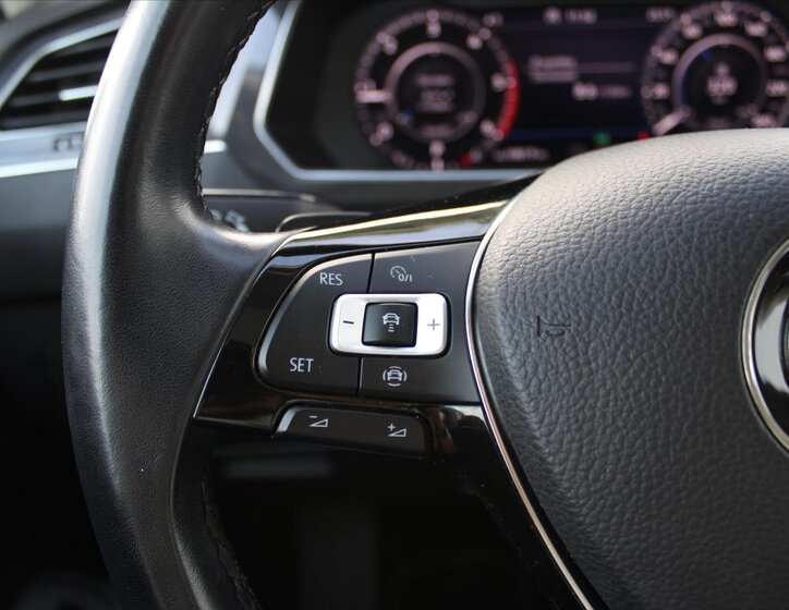 Volkswagen Tiguan SUV 2,0 l 110 kw