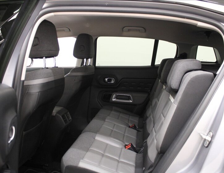 Citroën C5 Aircross SUV / Terénní 1,6 l 133 kw