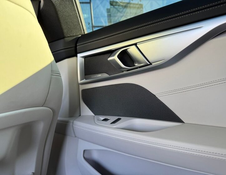 BMW Řada 8 Sedan / Limuzína 3,0 l 245 kw