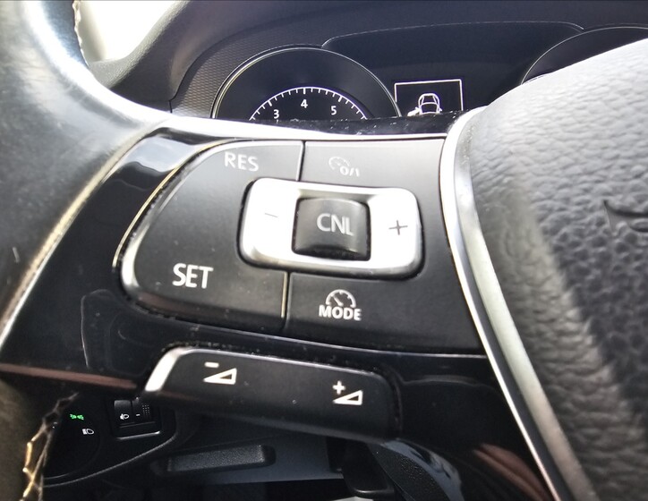 Volkswagen Golf Sportsvan 15