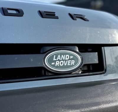 Land Rover Defender 52