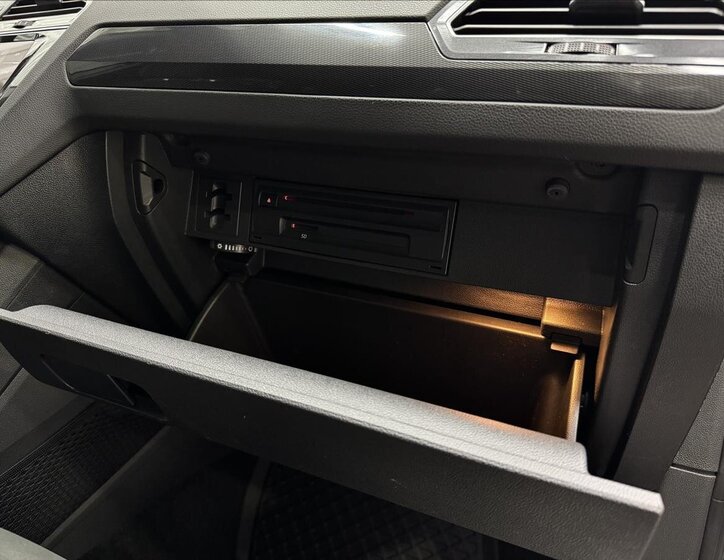 Volkswagen Tiguan SUV / Terénní 2,0 l 140 kw