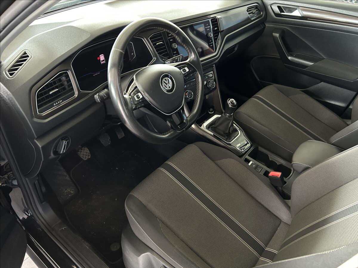 Volkswagen T-Roc SUV 2,0 l 110 kw
