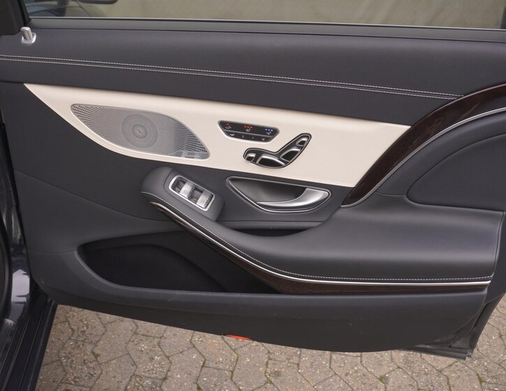 Mercedes-Benz Třídy S 67