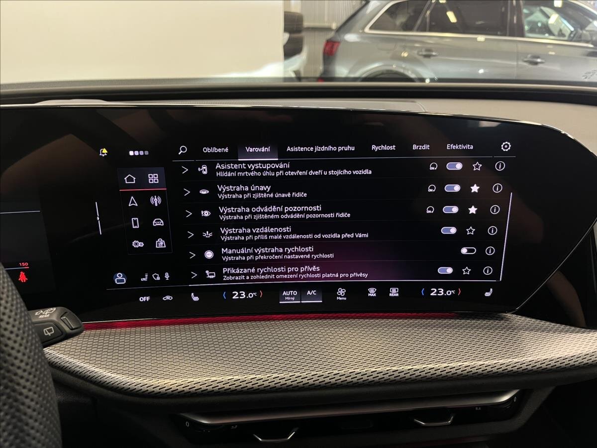 Audi Q5 SUV / Terénní 2,0 l 150 kw