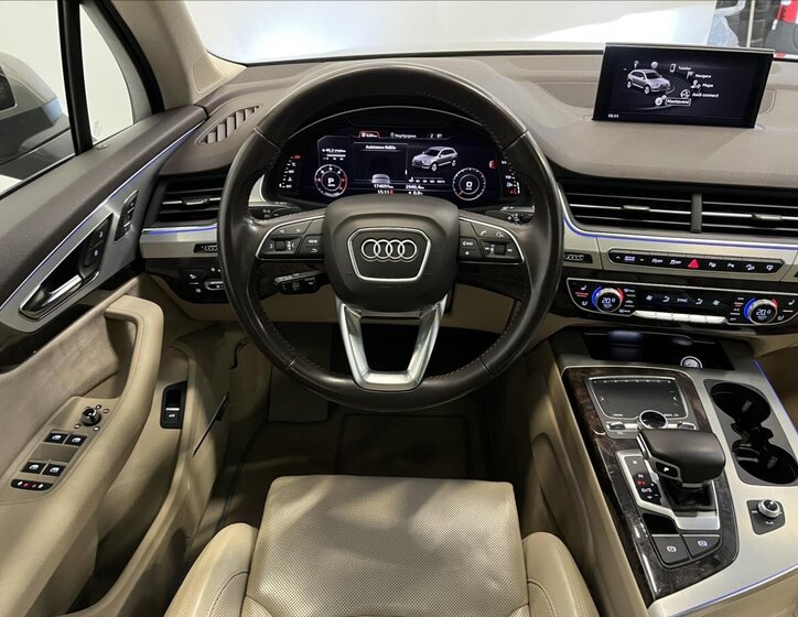 Audi Q7 SUV 3,0 l 200 kw