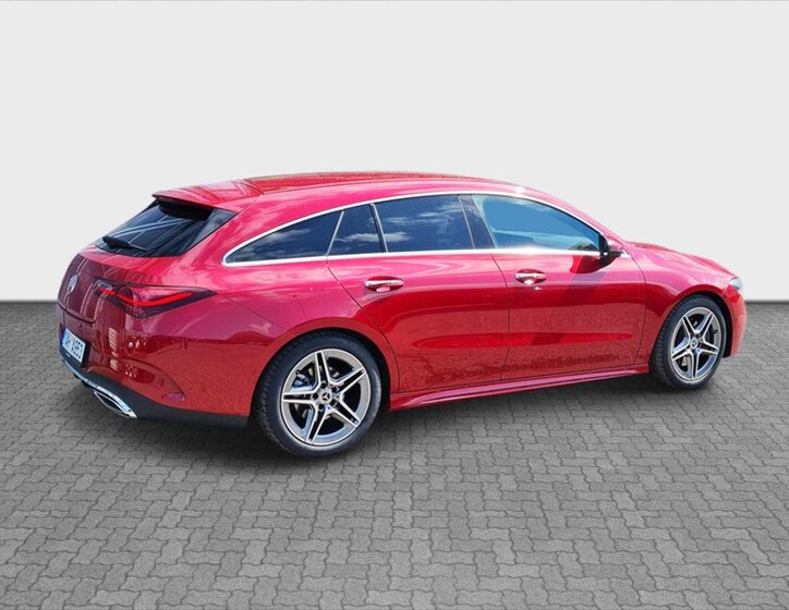 Mercedes-Benz CLA Kombi 1,3 l 120 kw