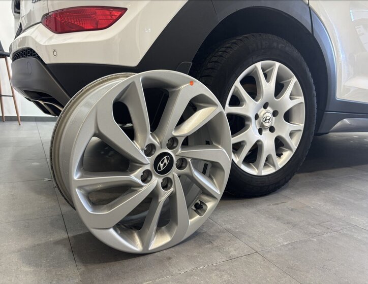 Hyundai Tucson SUV 2,0 l 100 kw