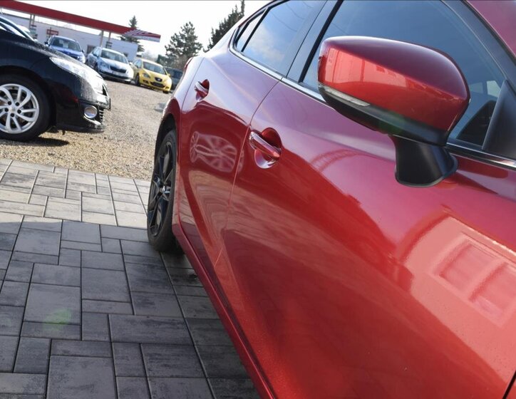 Mazda 3 Hatchback 2,0 l 121 kw