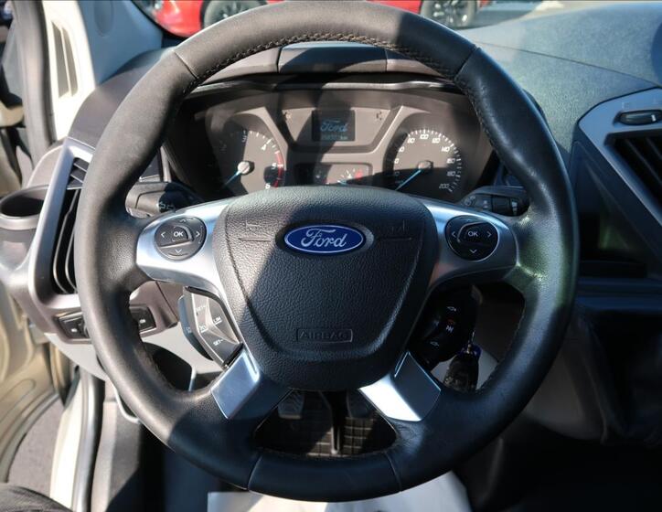 Ford Transit Custom 15
