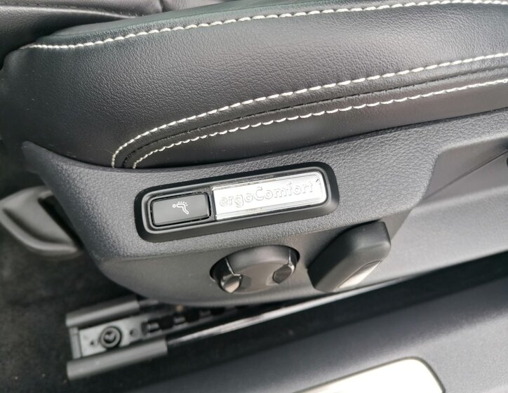 Volkswagen Passat Kombi 2,0 l 90 kw