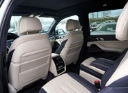BMW X7 SUV / Terénní 3,0 l 250 kw