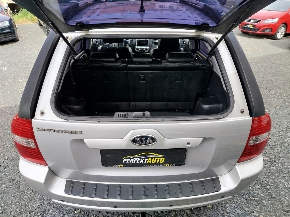 KIA Sportage SUV / Terénní 2,0 l 103 kw