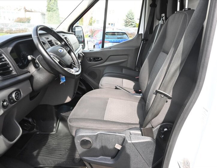 Ford Transit Skříň 2,0 l 96 kw