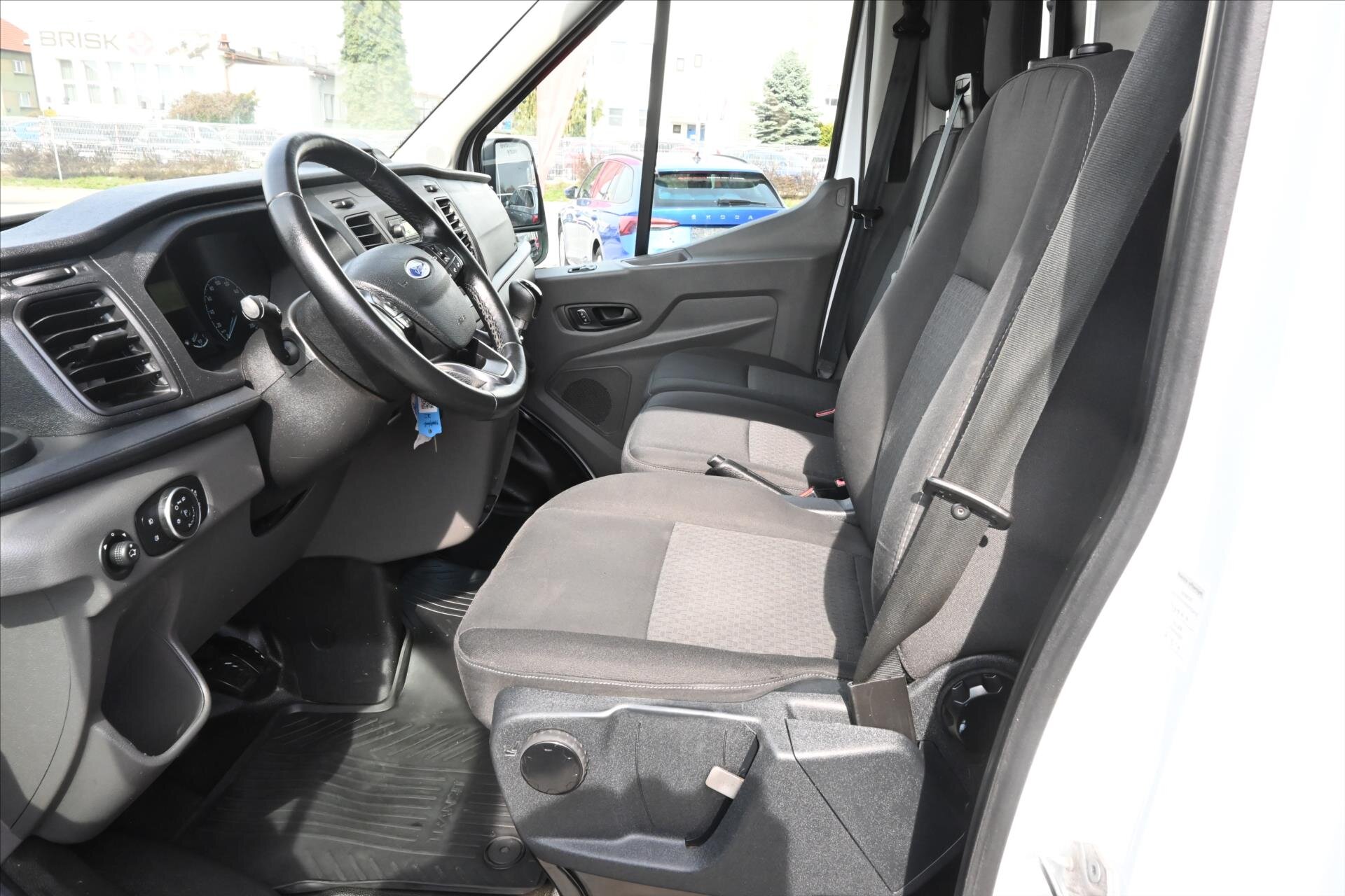 Ford Transit Skříň 2,0 l 96 kw