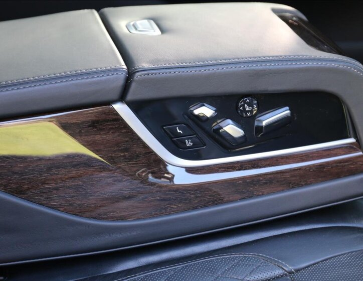 BMW Řada 7 Sedan / Limuzína 3,0 l 294 kw