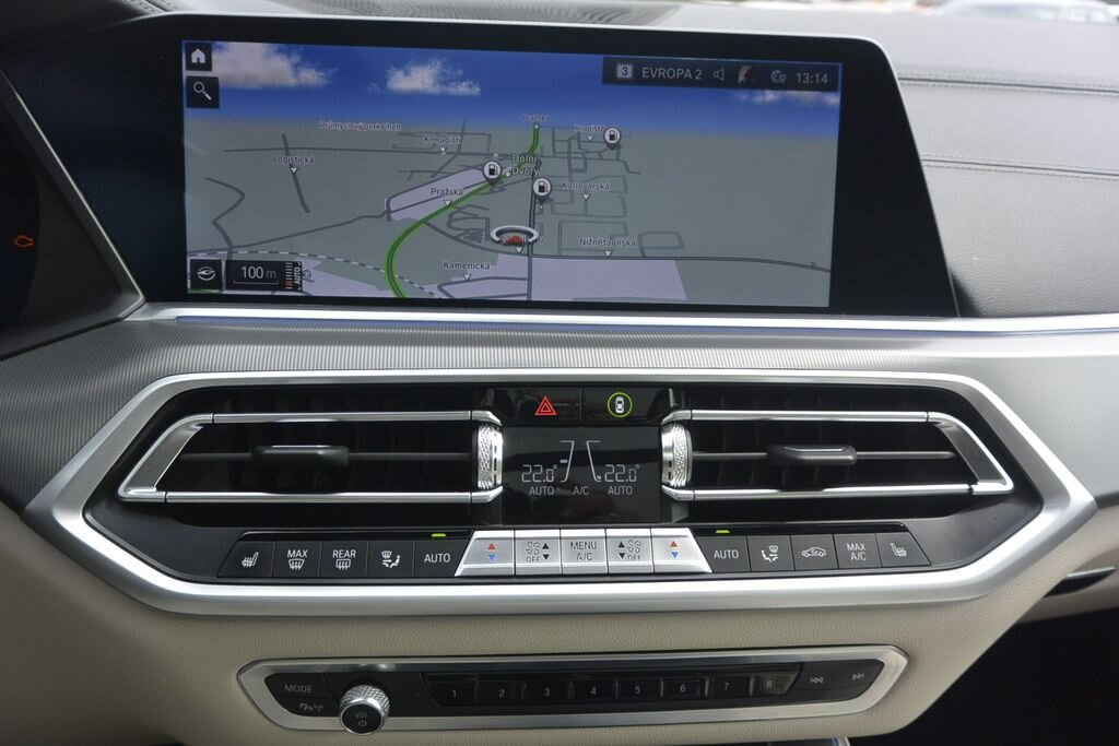 BMW X5 SUV / Terénní 3,0 l 250 kw