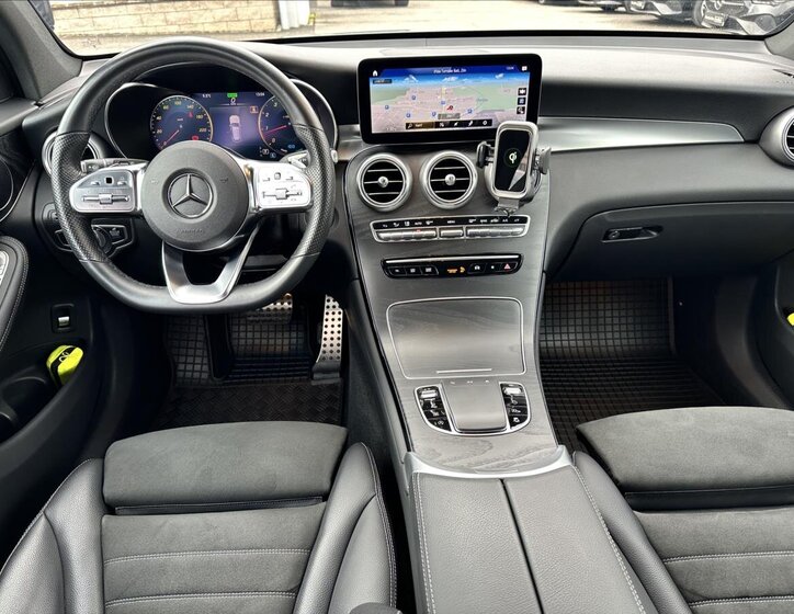 Mercedes-Benz GLC SUV / Terénní 2,0 l 145 kw
